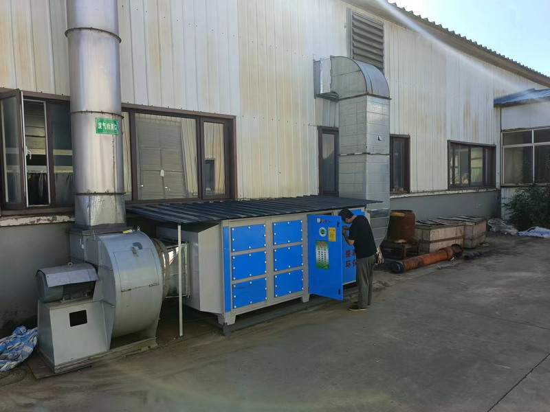 工业双炭净化环保_安装